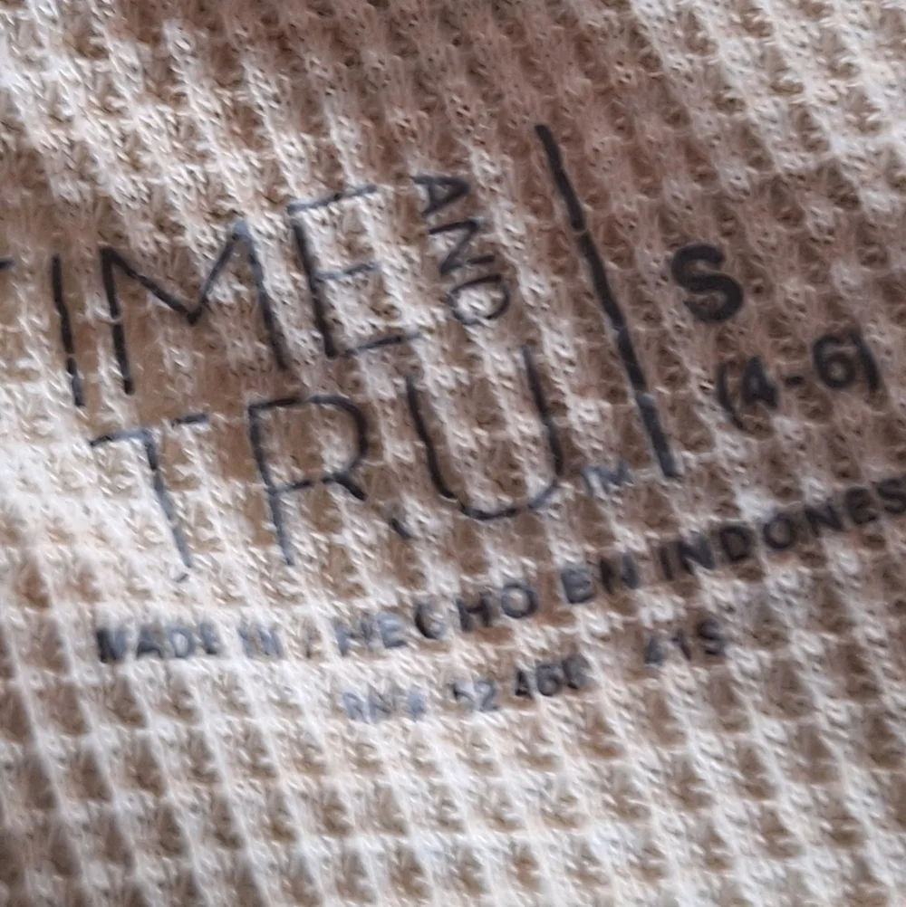 Time and Tru  long sleeve Waffle top